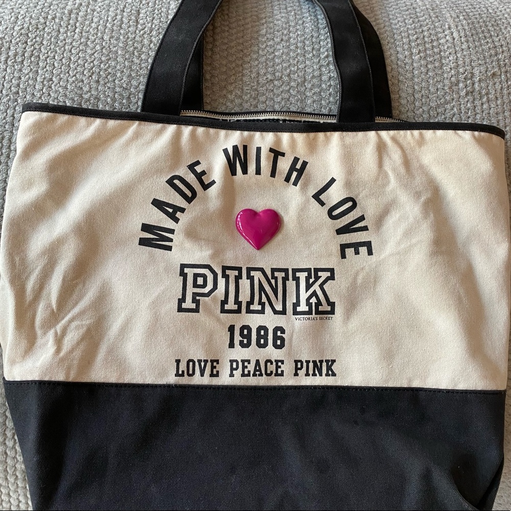 EUC PINK tote with zipper closure